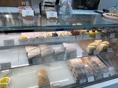 面包甜点陈列柜-欢牛蛋糕屋(萧山万象汇店)
