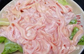 Raw Duck Intestine Steamed with Sauce