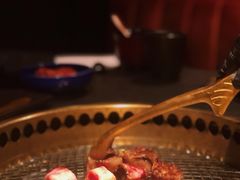 -铭牛烧肉·和牛海鲜自助(高新月牙湖店)