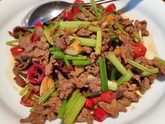 小炒黄牛肉-北平楼·烤鸭·北京菜(牡丹园店)
