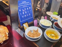 -亚龙湾希尔顿自助餐厅·海鲜·烧烤·沙滩BBQ·现场乐队