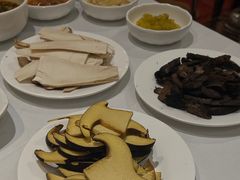 -天宜隆蘑菇宴火锅(石景山旗舰店)