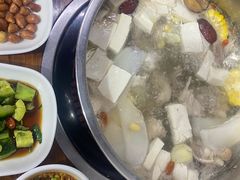 -阿汉名材老鸡汤饭店(金鸡岭店)