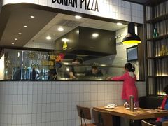 -乐凯撒披萨(东方新世界店)