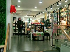 -宠小格时尚宠物生活馆(唐镇店)