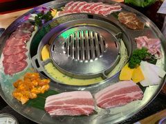 -哈哈碳都·牛肋条无限自助烤肉(宝龙店)