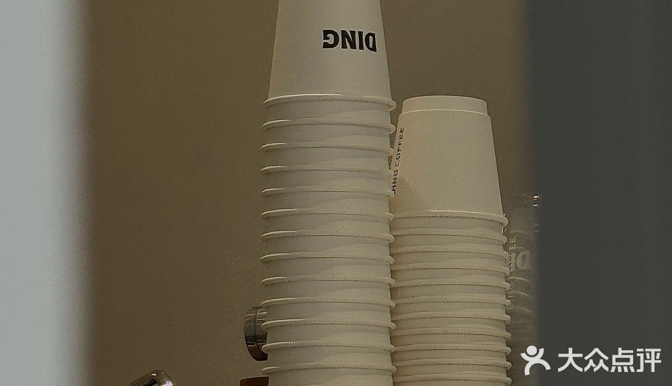 郑州街头咖啡店☕️ 郑州拍照📷  