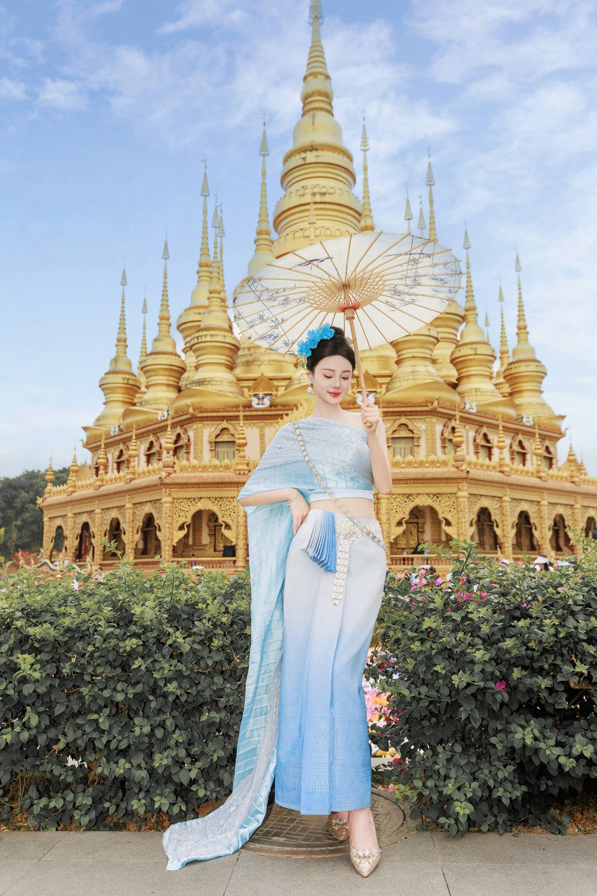 在版纳出街都被围观