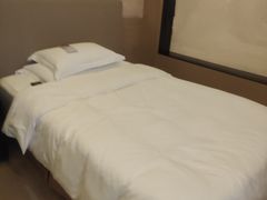 -广州花都皇冠假日酒店