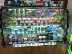 零售区-Blueglass酸奶(财富购物中心店)