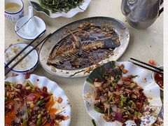 -阿浪海鲜连锁加工店(B栋2排1号火车头店)