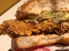 -麦当劳(海岸城店)