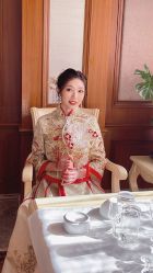 -莫小姐婚纱