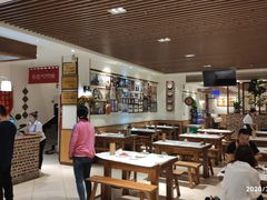 大堂-白氏兄弟烧烤(富康路总店)