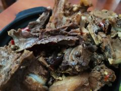 羊羯子-宝瑞门钉肉饼店