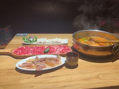 -黔诚多彩火锅(甲秀楼店)