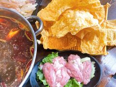 猪脑-乡土黄·鲜牛肉火锅·小龙虾(兴业街店)