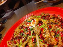 -半步颠小酒馆(繁花中心)