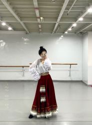 -艺佳舞蹈培训学校