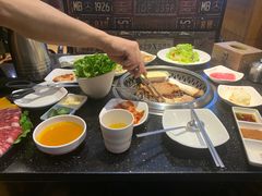 -木槿花韩式炭烤·熟成肉工坊(孙文东路店)