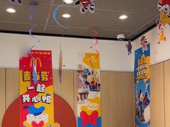 -麦当劳(百联西郊购物中心店)