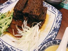 娄府酥骨带鱼-娄三少·老北京春饼烤鸭家常菜(方庄店)