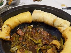-咱屯子铁锅炖直营店(保利店)