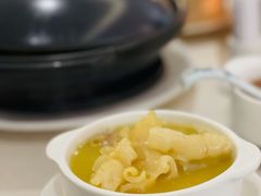 浓汤花胶鸡汤-维园悦谱·海派家常菜(乌鲁木齐南路店)