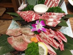 -明洞阿姨·韩式酱蟹烤肉·创意料理(三元桥店)