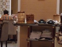-广州中心皇冠假日酒店·百粤楼