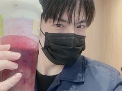 -奈雪的茶(湖滨银泰in77C区PRO店)