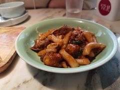梭子蟹炒年糕-弄堂里(西溪龙湖天街店)