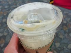 -星巴克(浦东机场T2到达店)