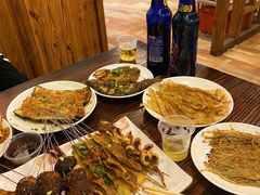 -亮亮烧烤(积玉桥总店)