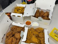 -BHC炸鸡(明洞总店)