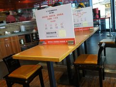 -老妈米线(港龙店)