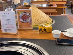 -阿山卓·野生菌火锅·纳西火塘烤肉