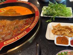 -三江两海老火锅(北京首店)