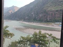 -跃进桥火烧鸡(怒江西岸店)