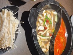 -九牧鱻·渝老鬼重庆火锅(人民路店)