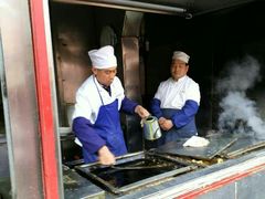 -西工饭庄快餐厅(西工小街店)