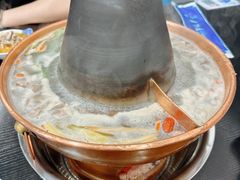 -楼外楼大刀肉传统火锅居(幸福街店)