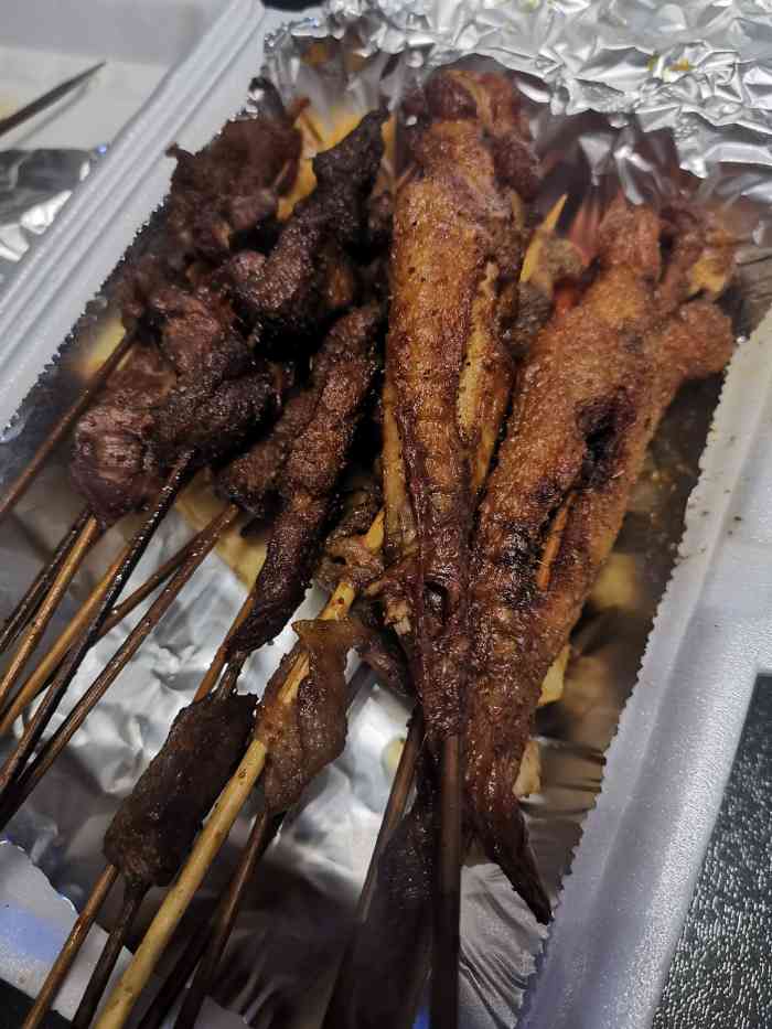 聚蚝炭烤生蚝-"不是第一次点这家的外卖了.服务这一块是.