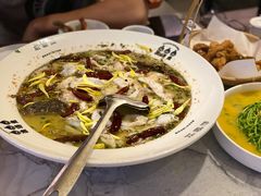 -渔语鱼新川菜Bistro(万象天地店)