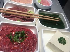 -海底捞火锅鲜切牛肉主题店(长寿路店)