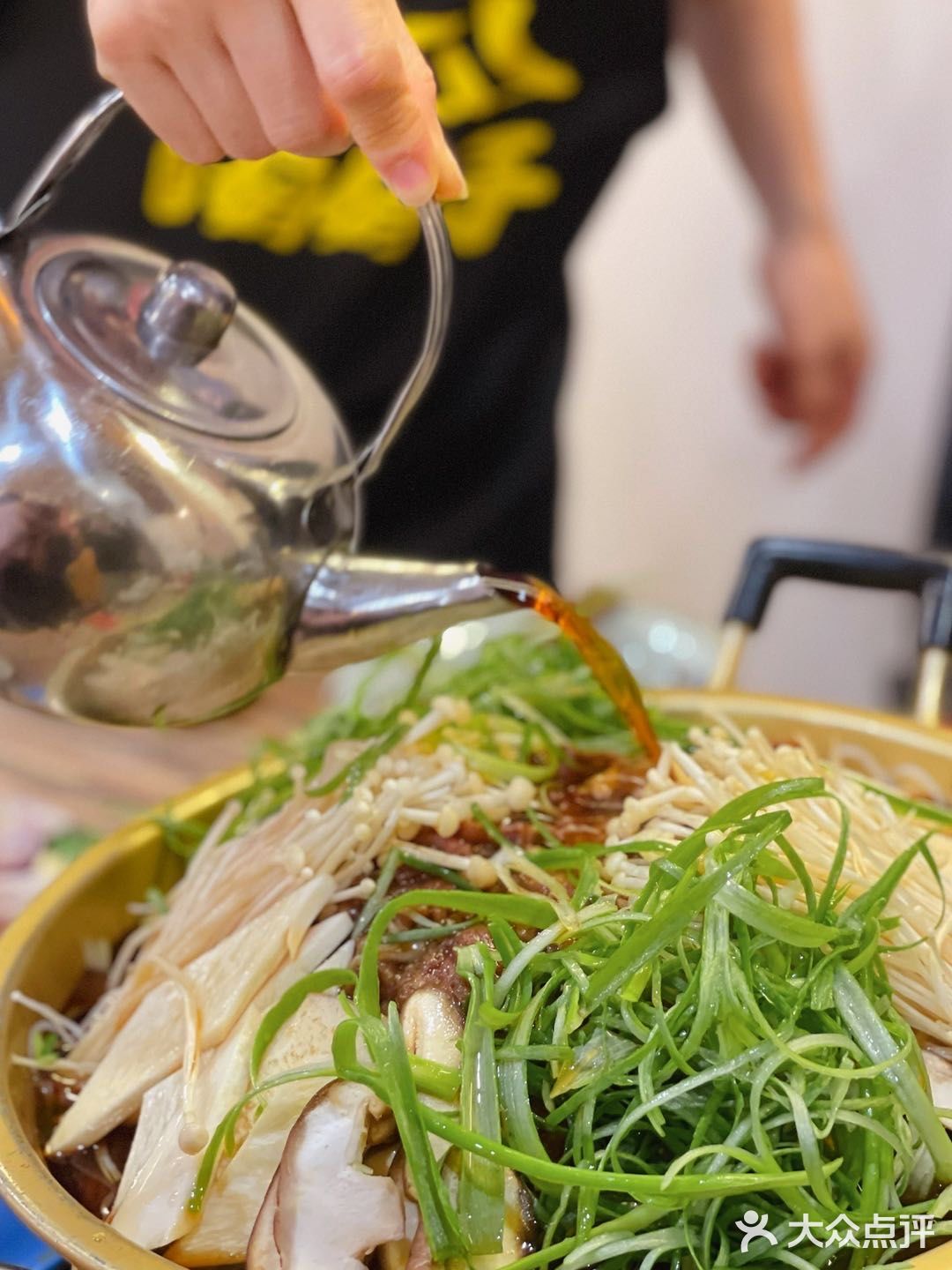 在昆明18年的韩国料理｜北市区的美食也太爽了