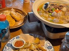 -头上红煨盐鸡乡村食府