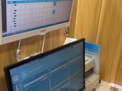 -上海仁爱医院口腔科 · 种植