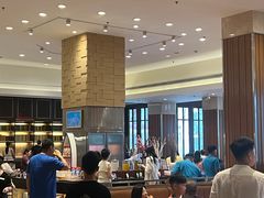 -亚龙湾希尔顿自助餐厅·海鲜·烧烤·沙滩BBQ·现场乐队