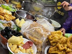 -菊菊小吃店